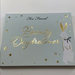 Too Faced Beauty Daydreamer Palette